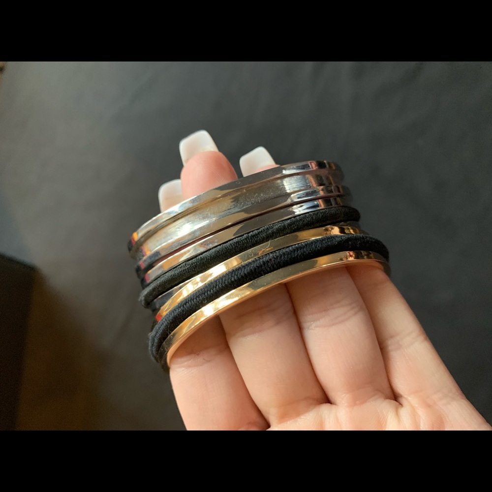 Amazing hair tie bracelets!